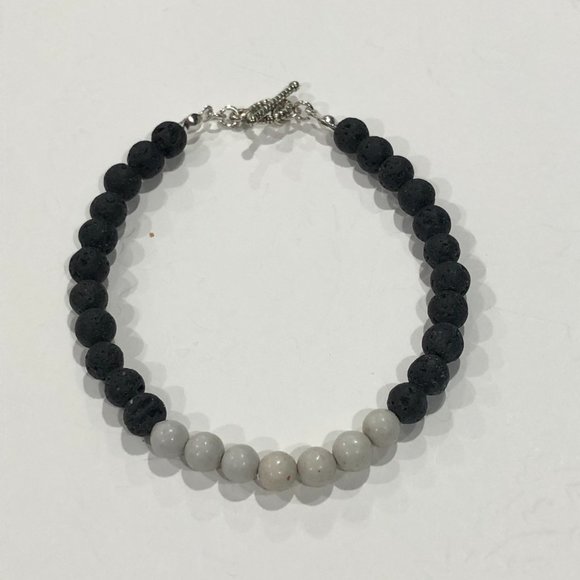 NEW Jade Essential Oil Bracelets - Picture 7 of 7